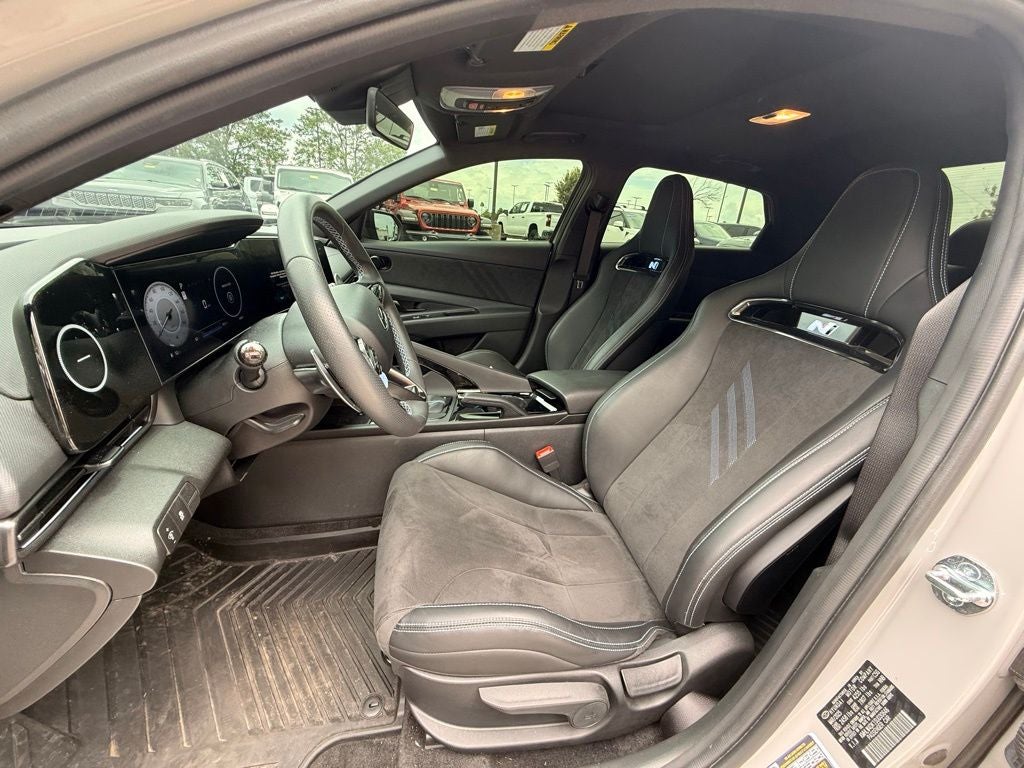 2025 Hyundai ELANTRA N Base