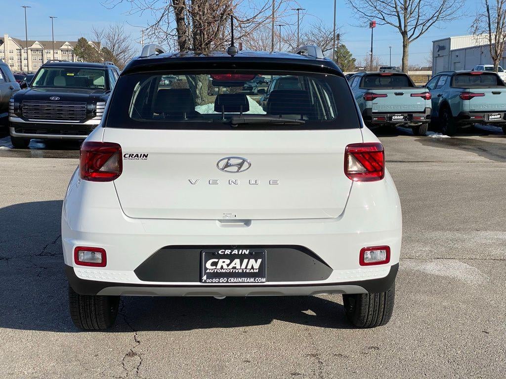 2026 Hyundai VENUE SEL W/Two-Tone Roof