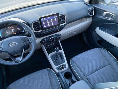 2026 Hyundai VENUE SEL W/Two-Tone Roof