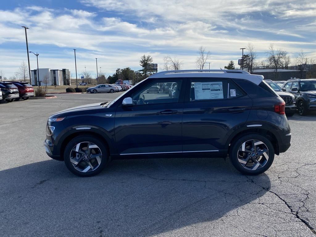 2026 Hyundai VENUE SEL W/Two-Tone Roof