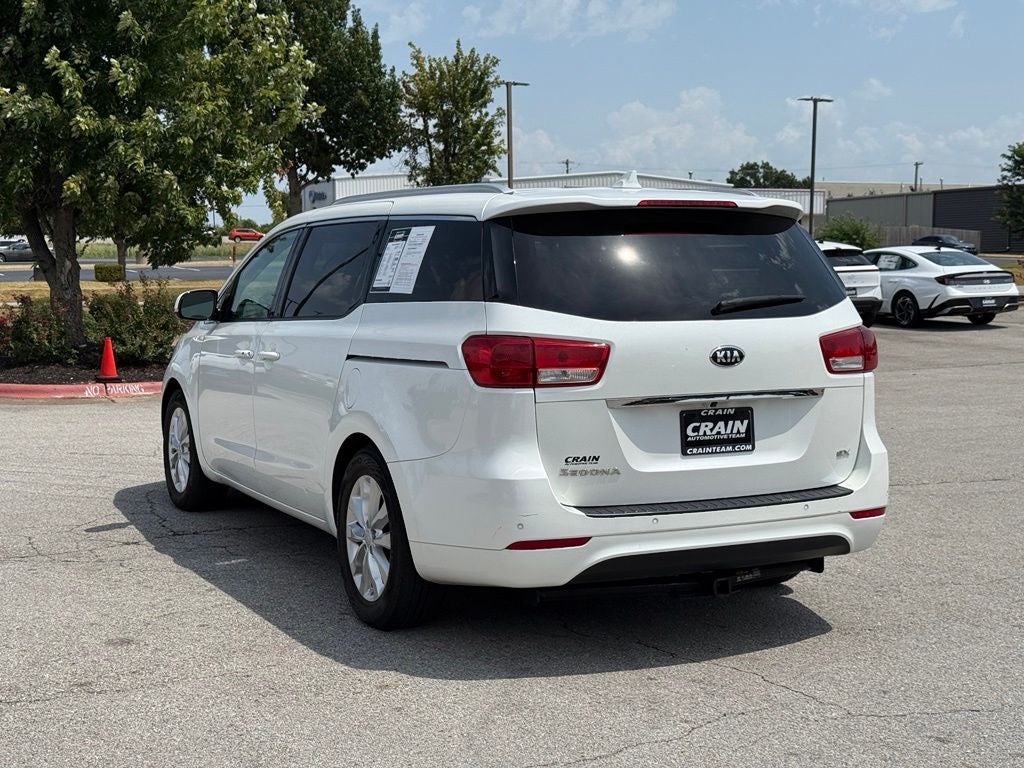 2016 Kia Sedona EX