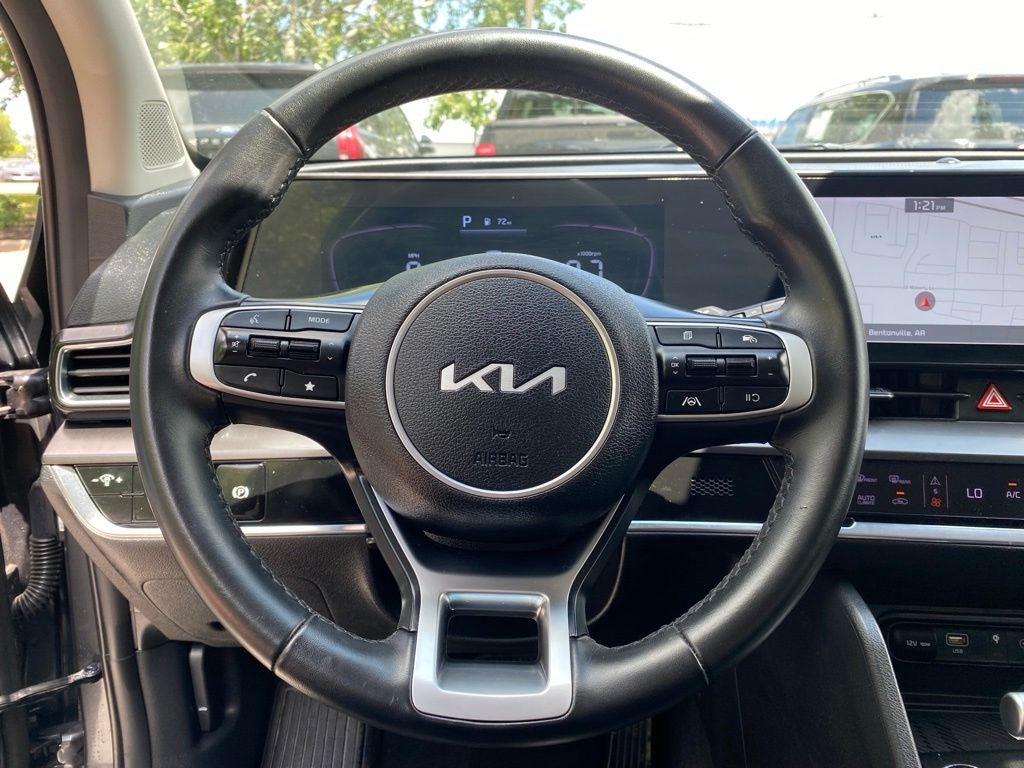 2024 Kia Sportage EX MUST SEE
