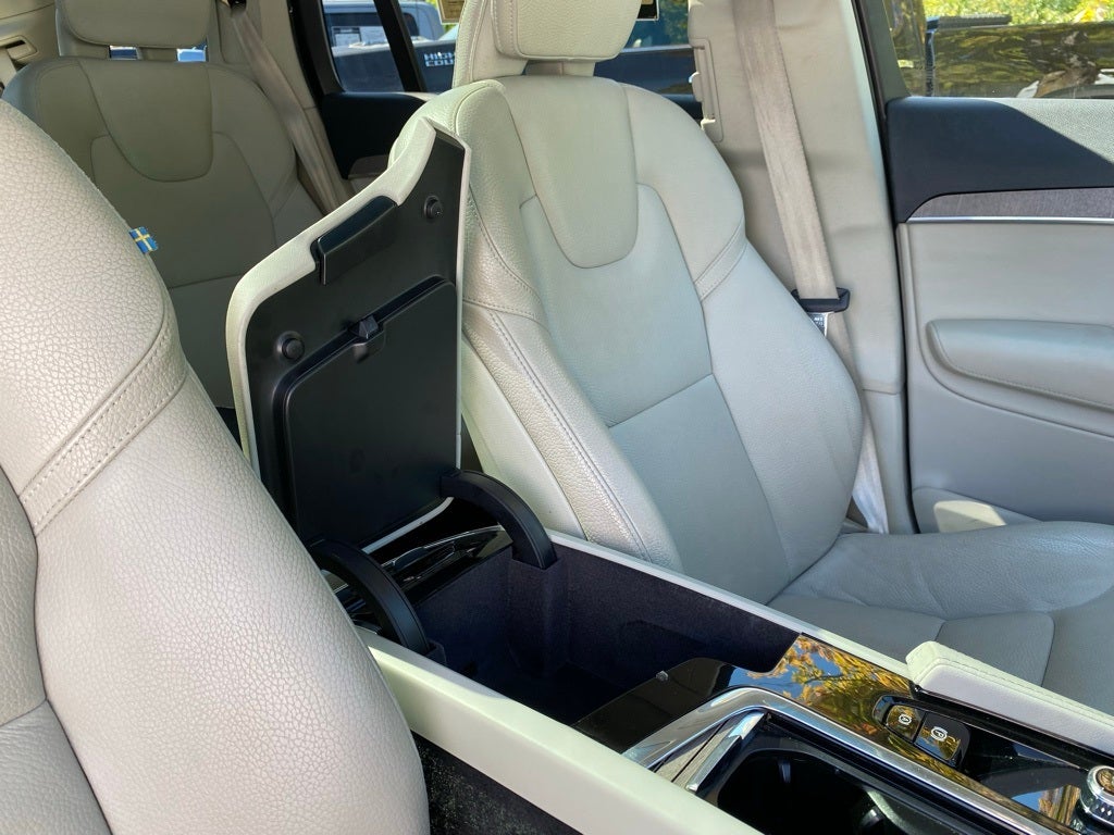 2023 Volvo XC90 Recharge Plug-In Hybrid T8 Plus Bright Theme 7 Passenger