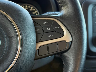 2017 Jeep Renegade Latitude SUPER CLEAN