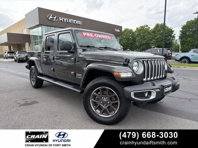 2023 Jeep Gladiator Overland's photo