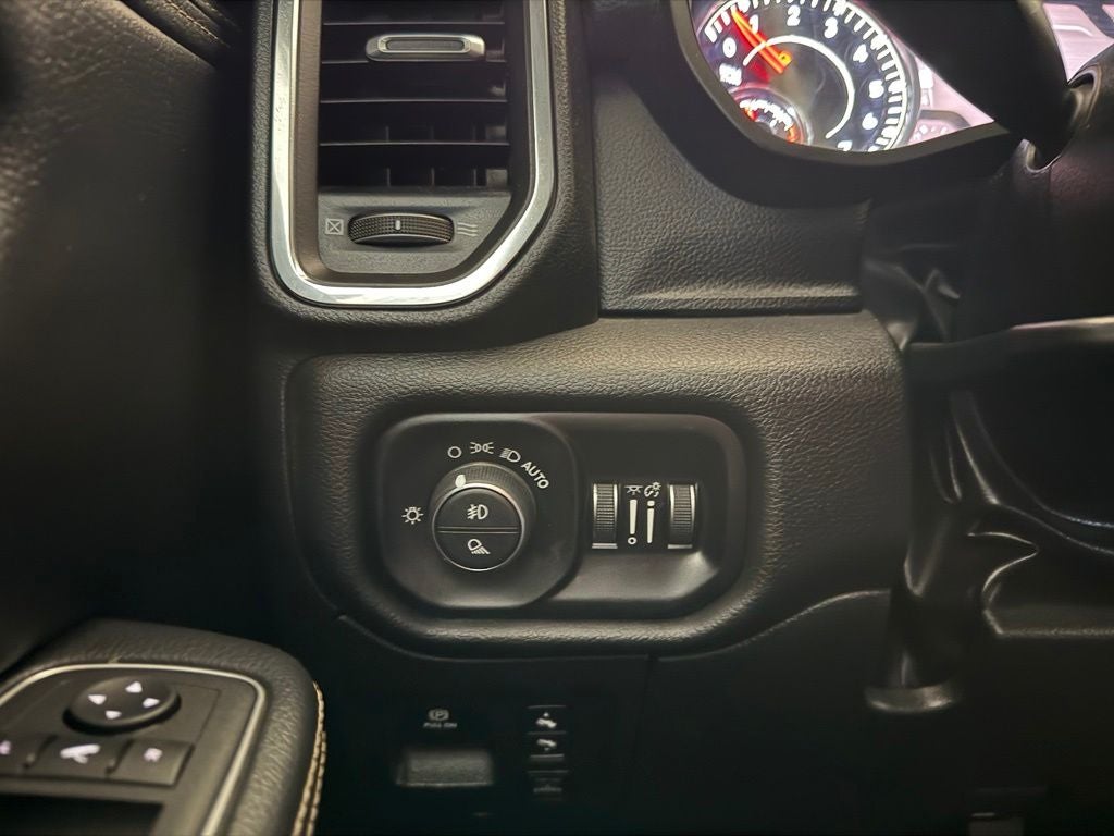 2024 RAM Ram 1500 Pickup Laramie - Photo 13
