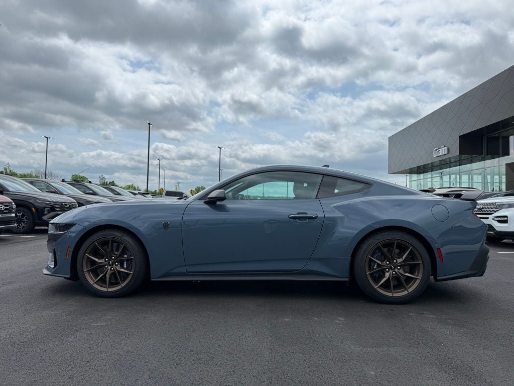 2025 Ford Mustang Dark Horse - Photo 8