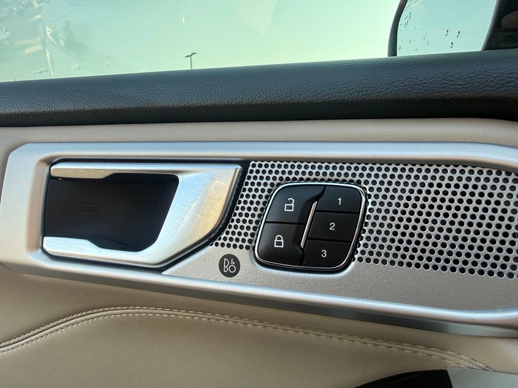 2021 Ford Explorer Limited - Photo 20