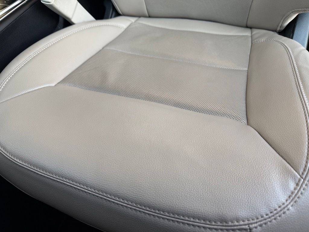 2021 Ford Explorer Limited - Photo 23
