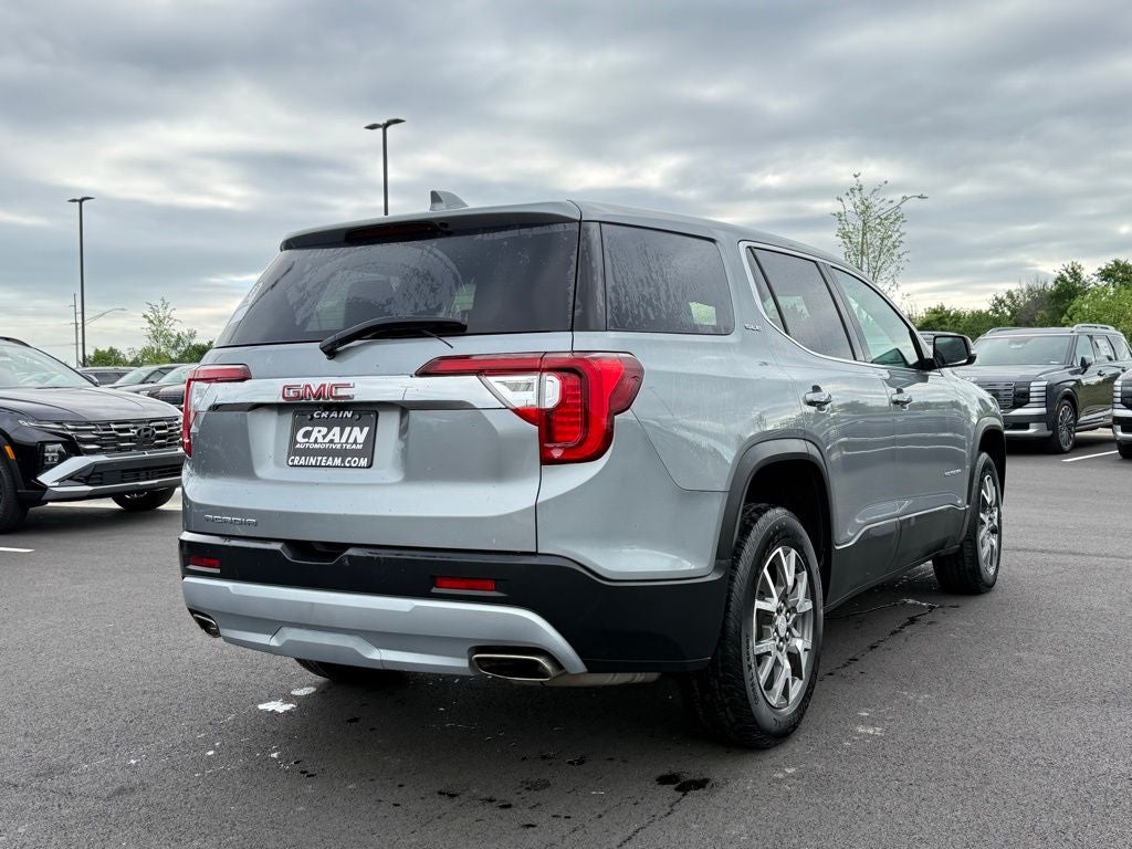 2023 GMC Acadia SLE