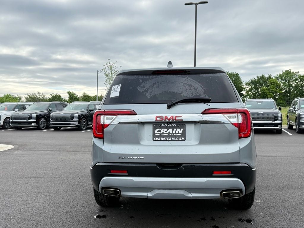 2023 GMC Acadia SLE