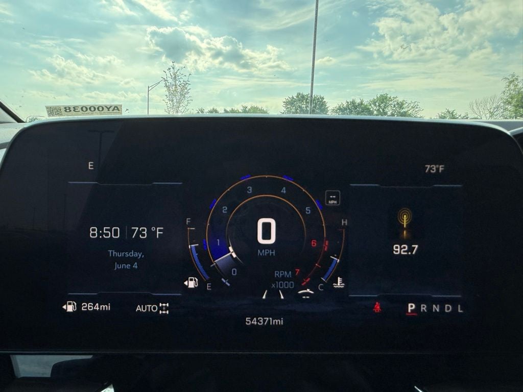 2025 Chevrolet Tahoe Z71 - Photo 14