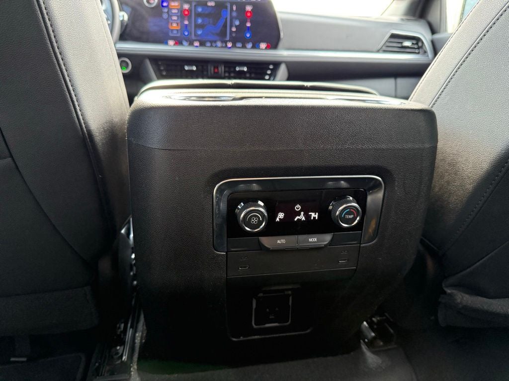2025 Chevrolet Tahoe Z71 - Photo 25