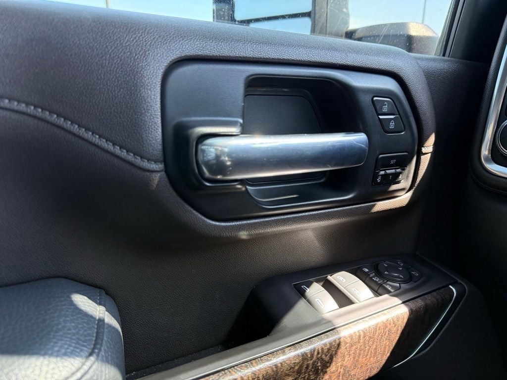 2022 GMC Sierra 3500HD Denali