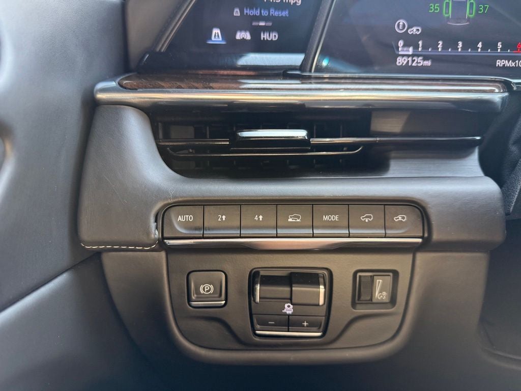 2022 Cadillac Escalade Sport Platinum
