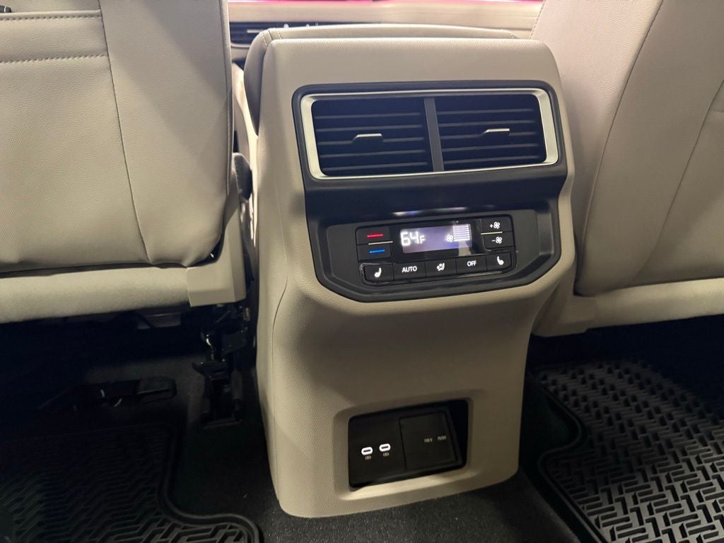 2026 Volkswagen Atlas SEL - Photo 25