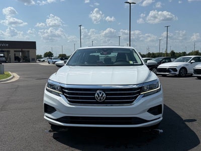 2022 Volkswagen Passat 2.0T SE