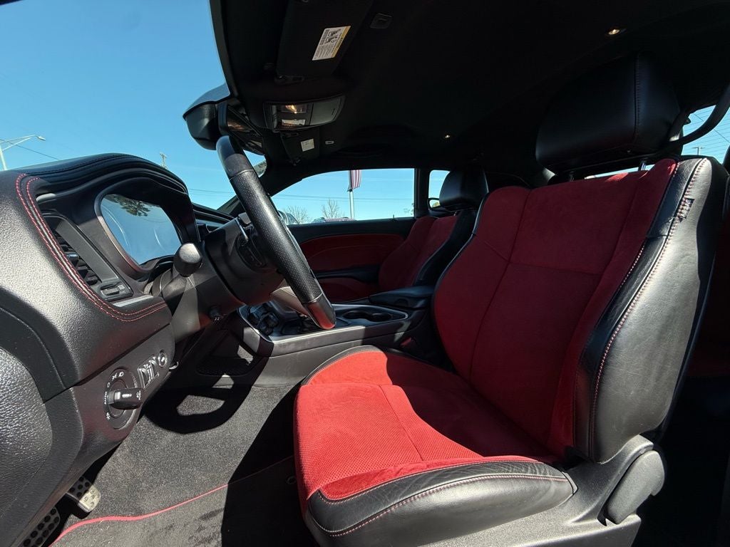 2021 Dodge Challenger R/T PERFORMANCE PACKAGE