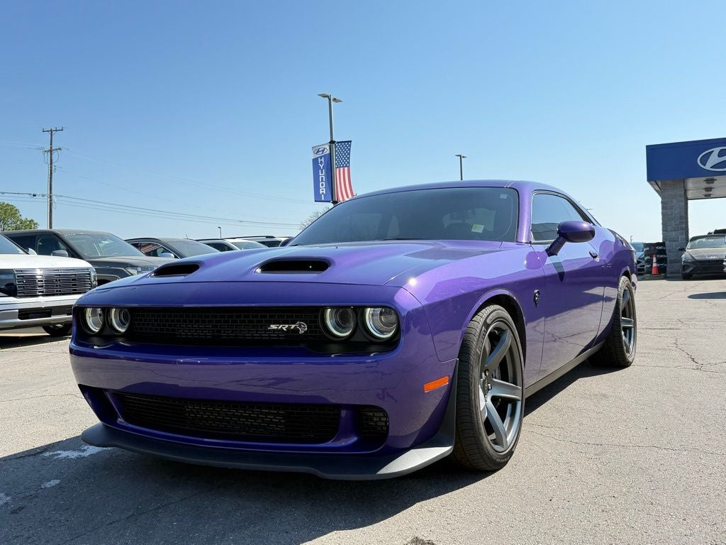 2019 Dodge Challenger SRT Hellcat Redeye red key!!