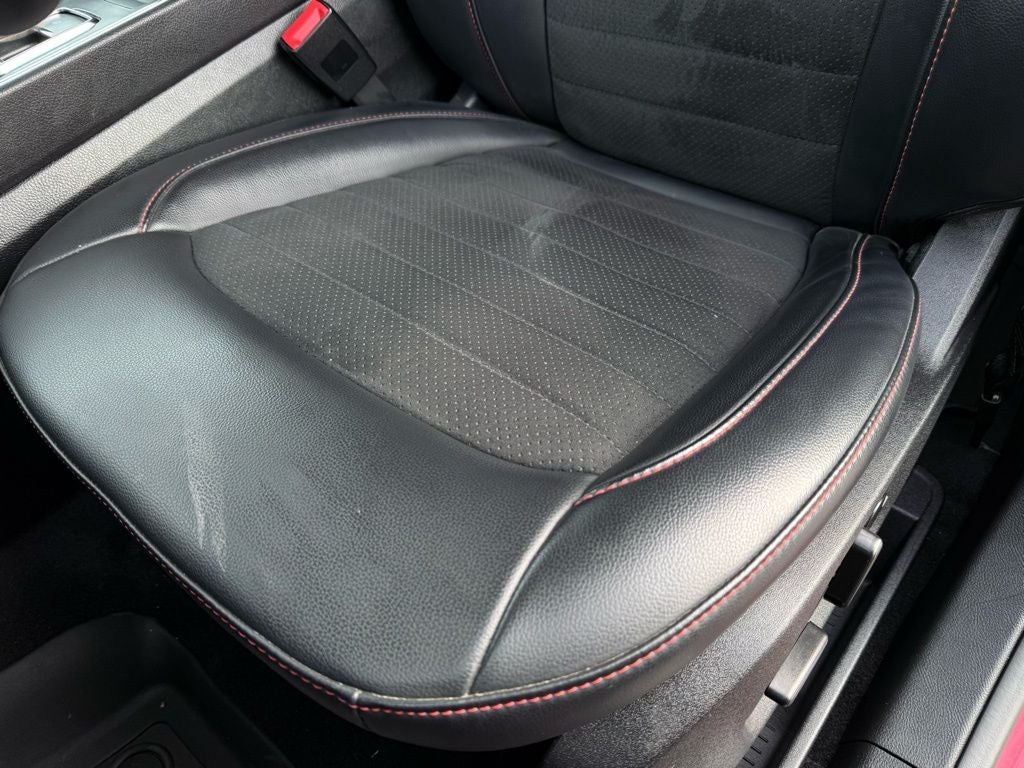 2024 Ford Edge ST Line