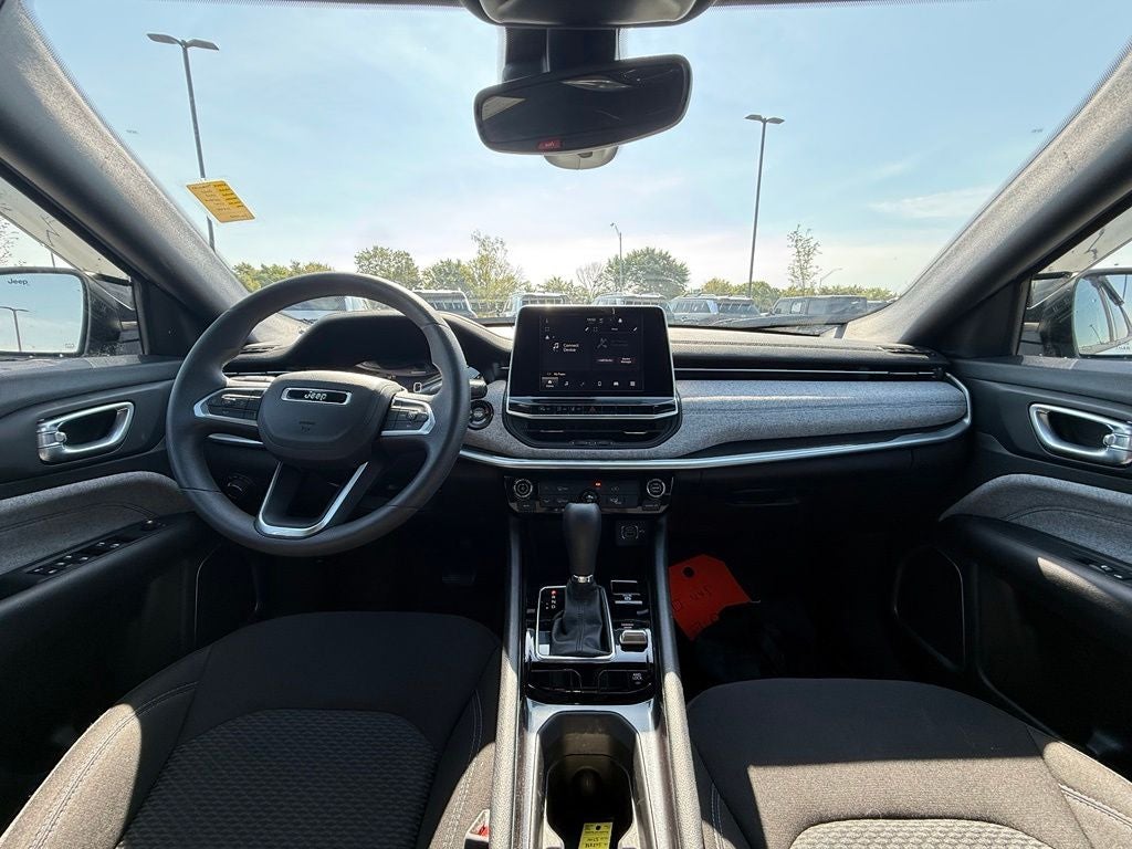 2025 Jeep Compass Sport