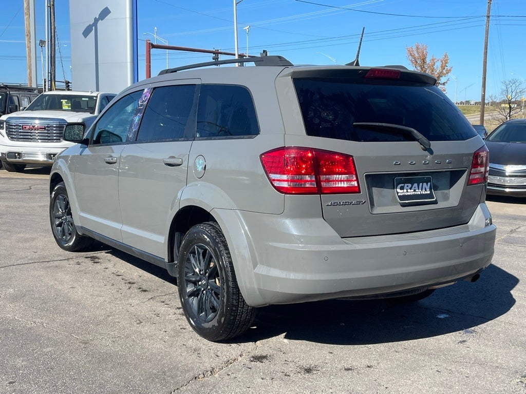 2020 Dodge Journey SE