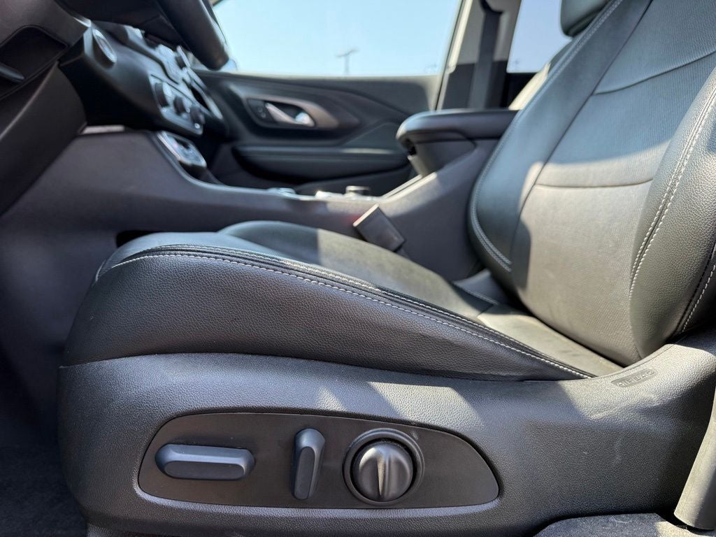 2024 GMC Terrain SLT - Photo 10