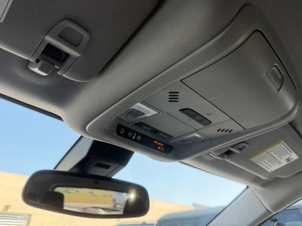 2024 GMC Terrain SLT - Photo 21
