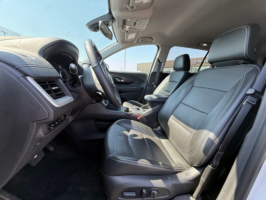 2024 GMC Terrain SLT - Photo 23