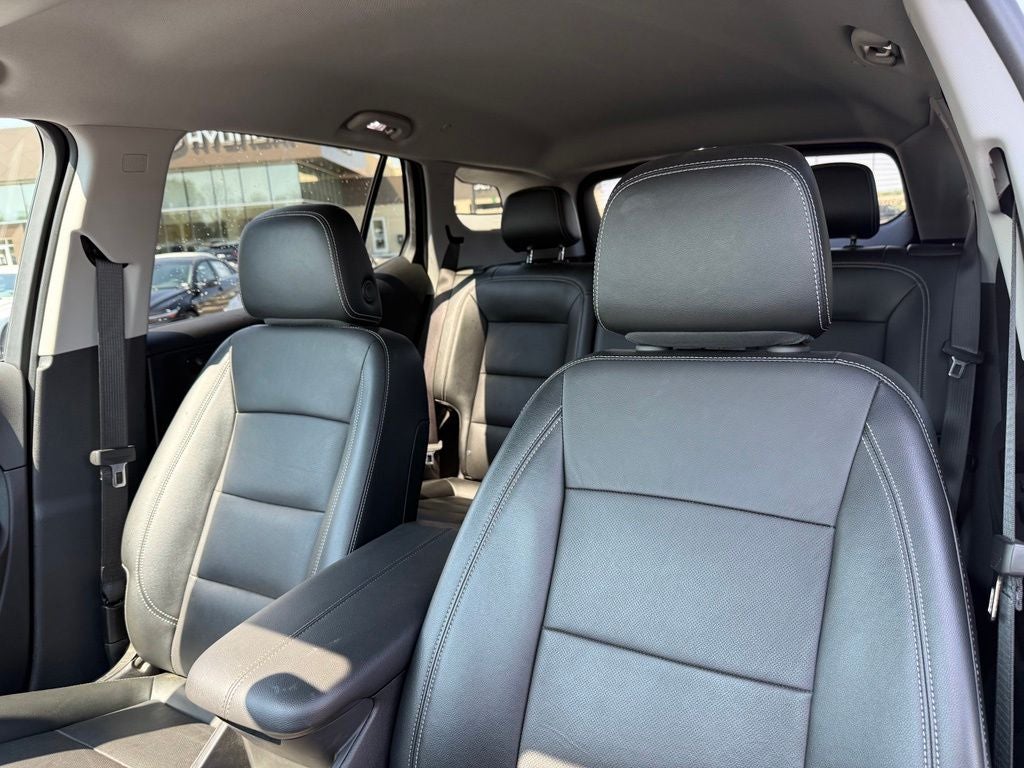 2024 GMC Terrain SLT - Photo 24