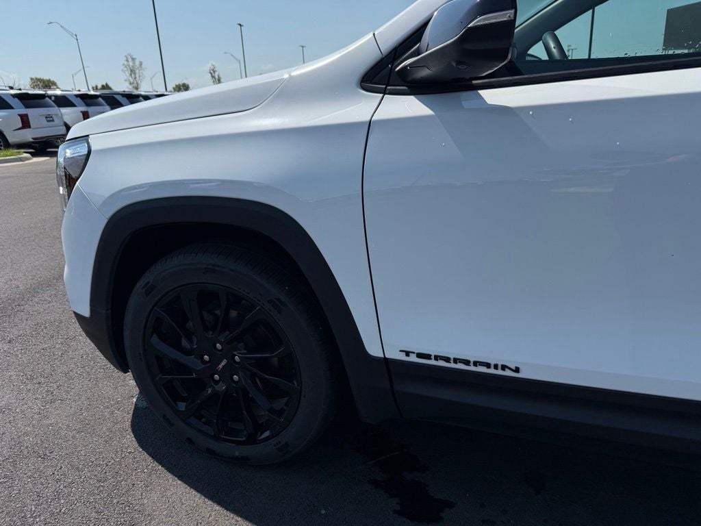 2024 GMC Terrain SLT - Photo 32