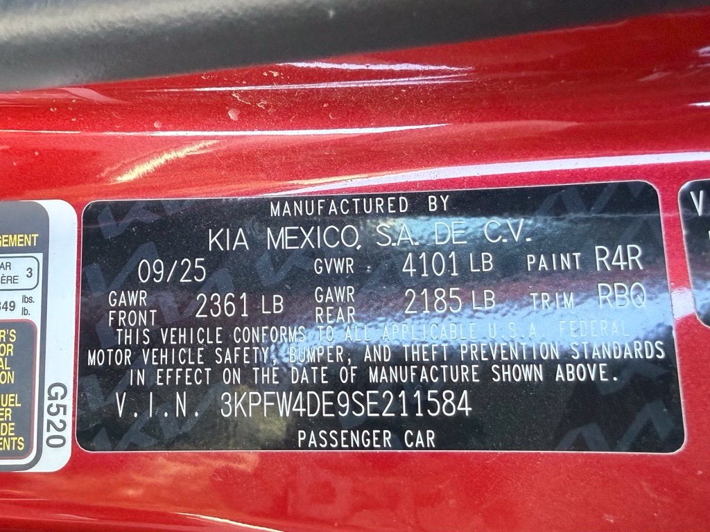 2025 Kia K4 GT-Line
