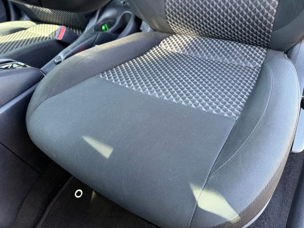 2021 Nissan Versa 1.6 S