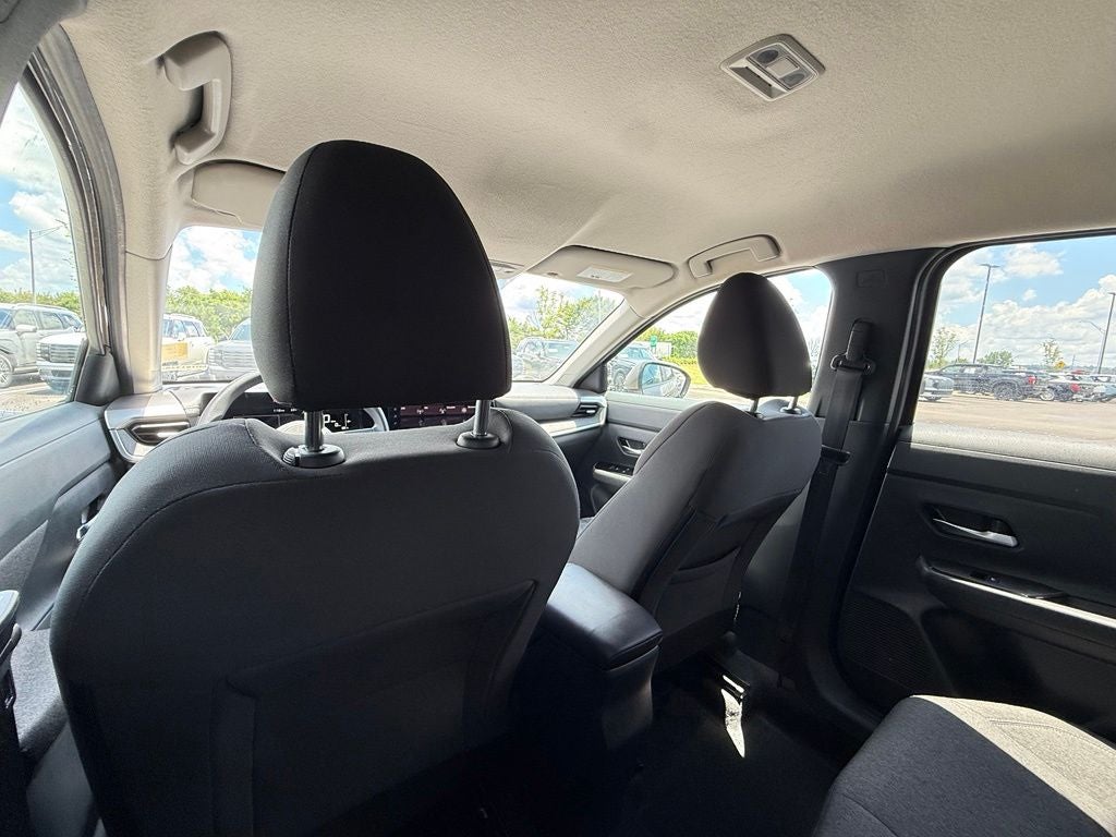 2025 Nissan Kicks SV - Photo 24