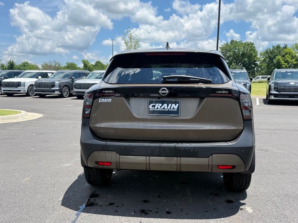 2025 Nissan Kicks SV - Photo 6