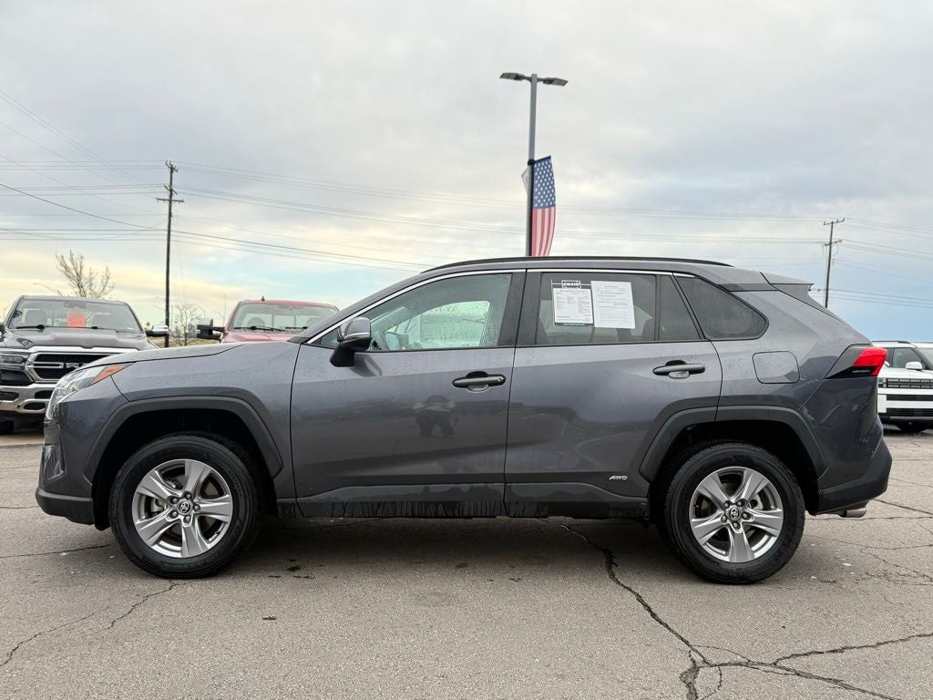 2025 Toyota RAV4 Hybrid XLE