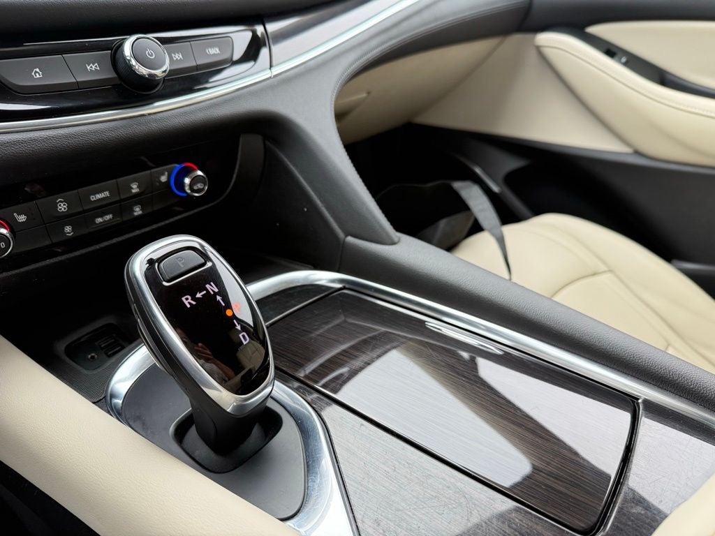 2021 Buick Enclave Essence