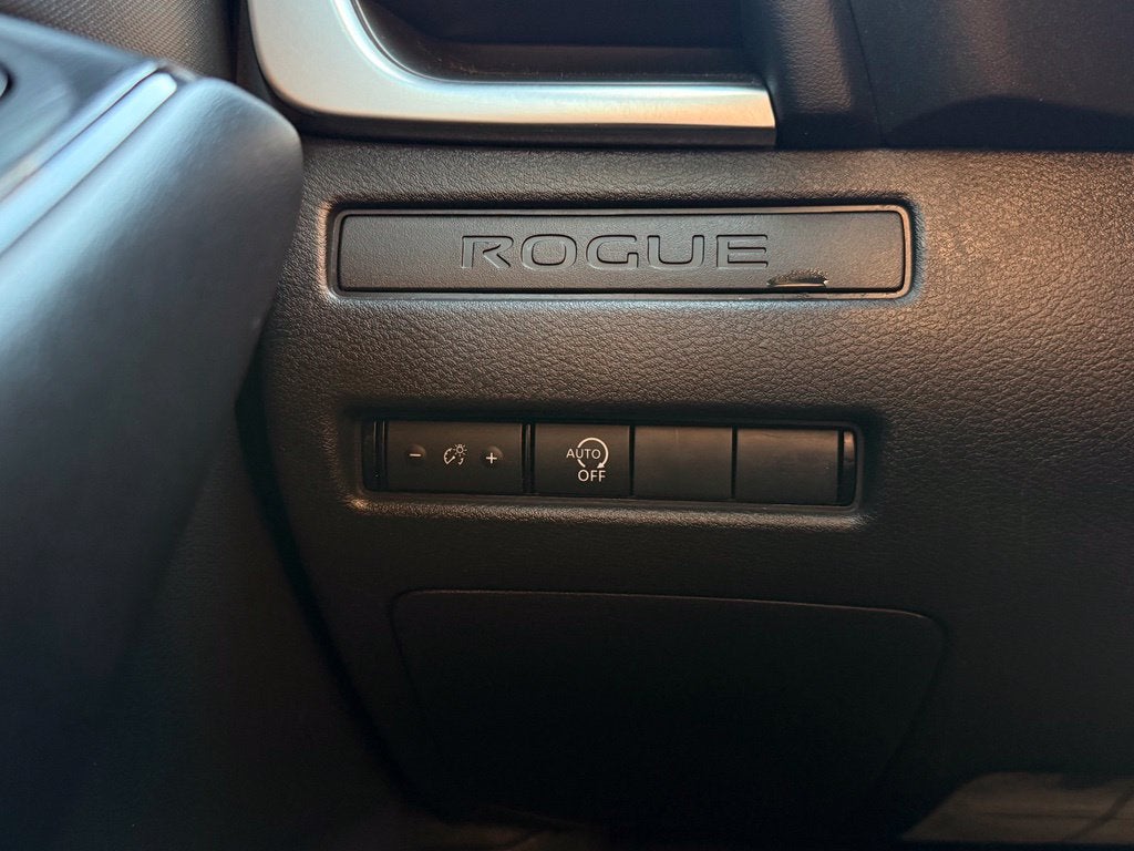 2025 Nissan Rogue S