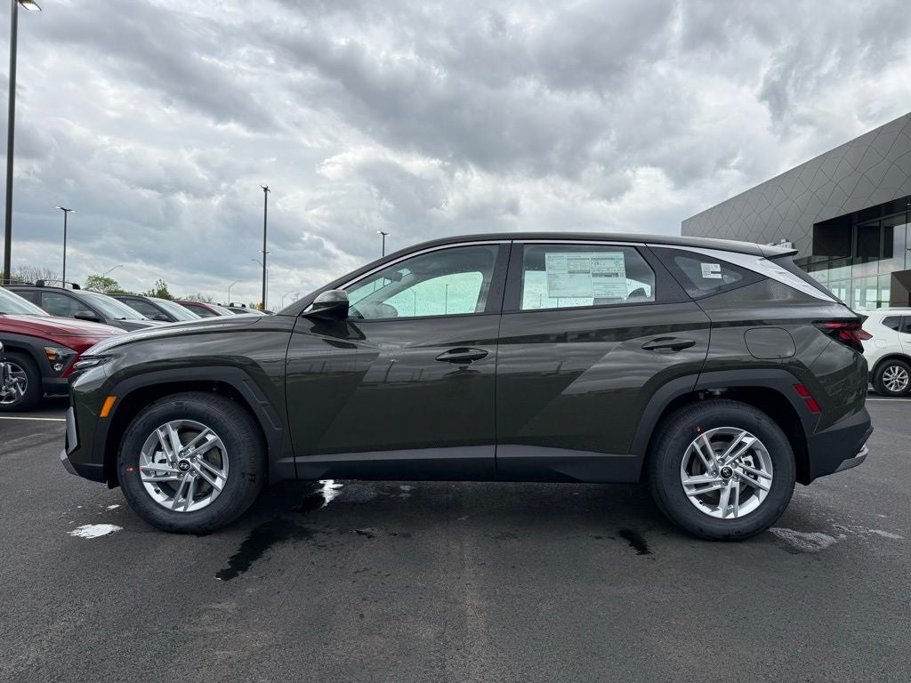 2026 Hyundai TUCSON SE FWD