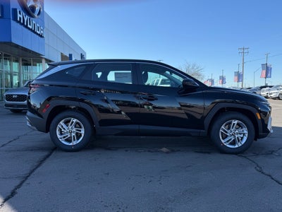 2026 Hyundai TUCSON SE FWD