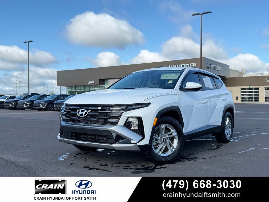 2025 Hyundai TUCSON SE