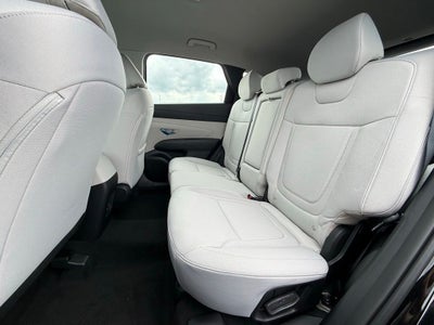 2025 Hyundai TUCSON SE