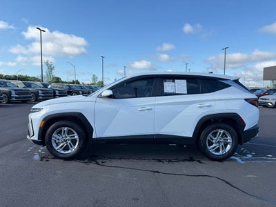 2025 Hyundai TUCSON SE