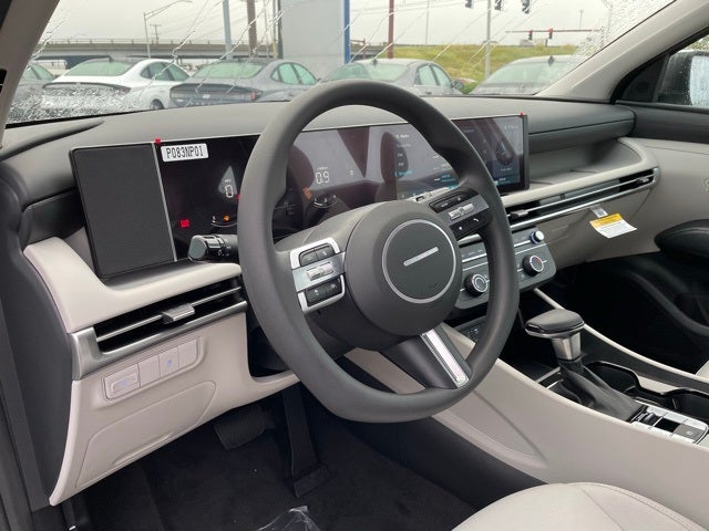 2025 Hyundai TUCSON SE AWD