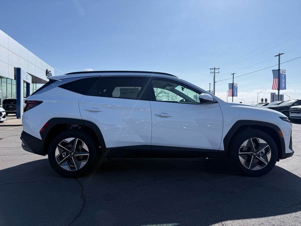 2026 Hyundai TUCSON SEL FWD