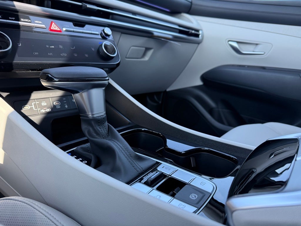 2026 Hyundai TUCSON SEL Premium FWD