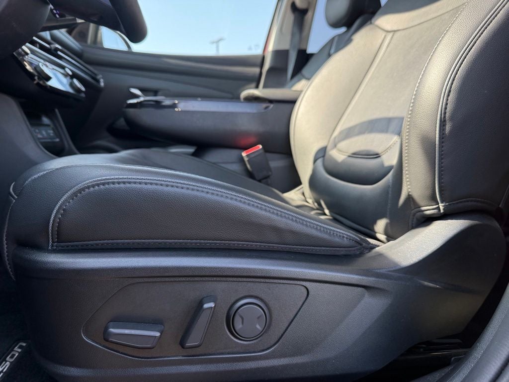 2026 Hyundai Tucson Limited - Photo 9