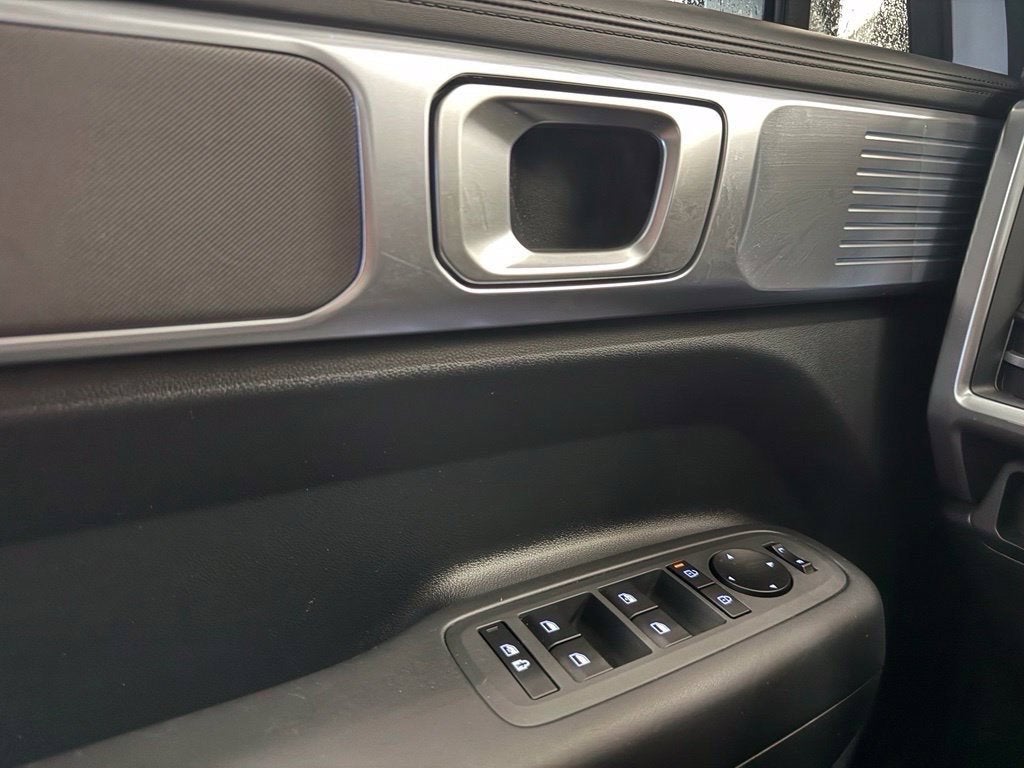 2027 Hyundai SANTA FE HYBRID SE