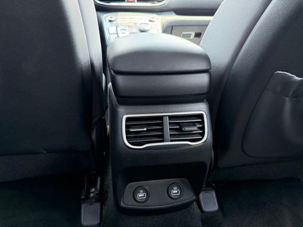 2021 Hyundai SANTA FE SE