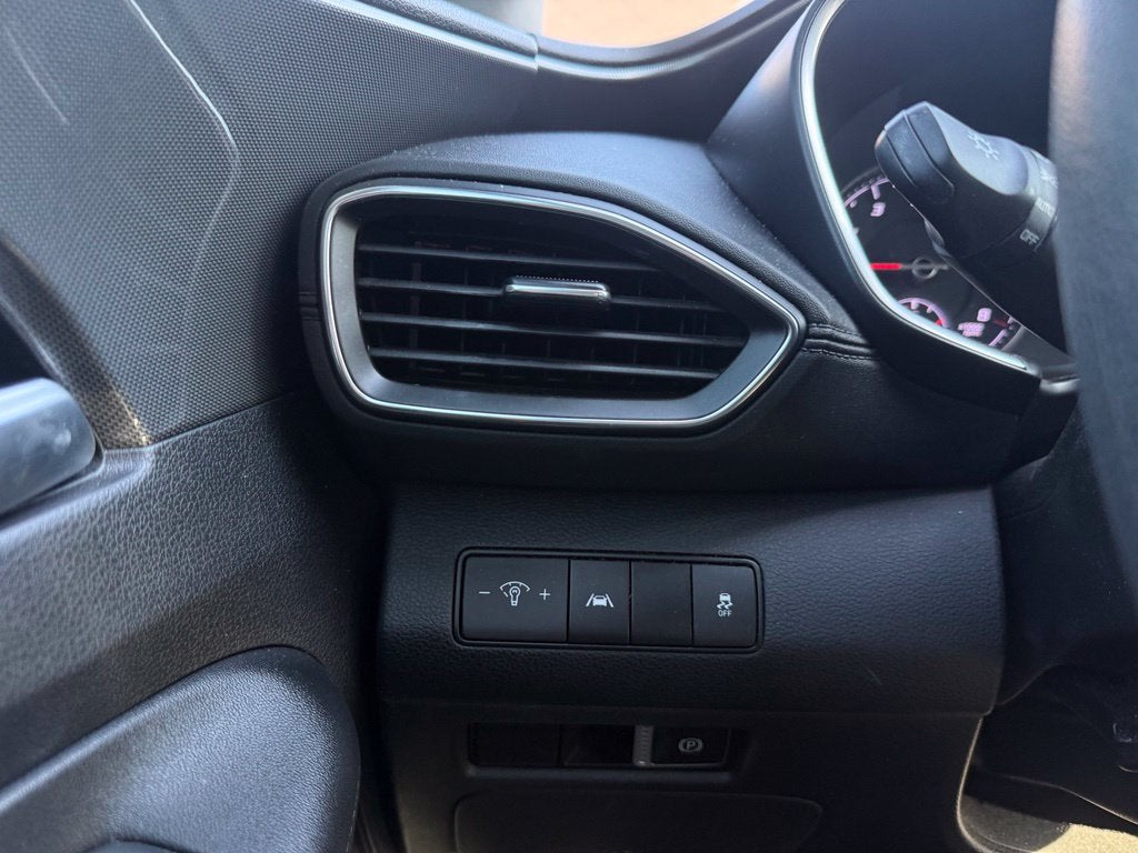 2022 Hyundai SANTA FE SEL CPO ELIGIBLE